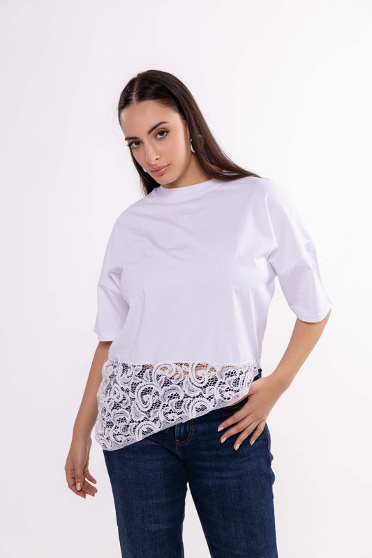 T-shirt Dentelle Asymétrique